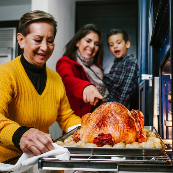 AAA Insurance Offers Tips for a Stress-Free Thanksgiving