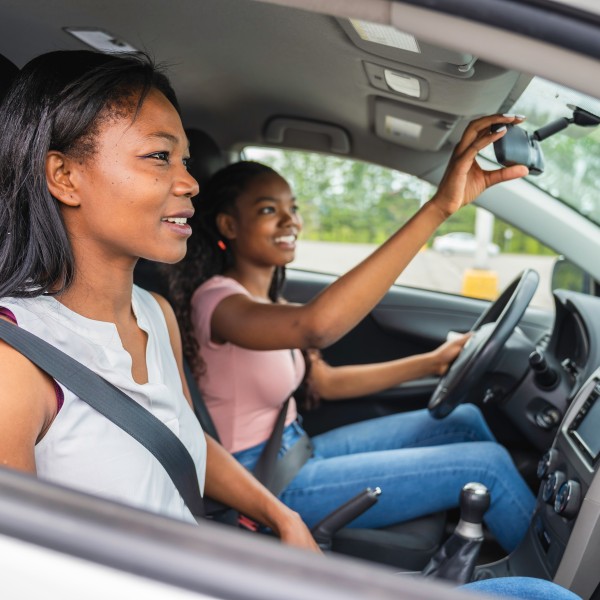 AAA Urges Drivers to Wrap Up Summer Safely